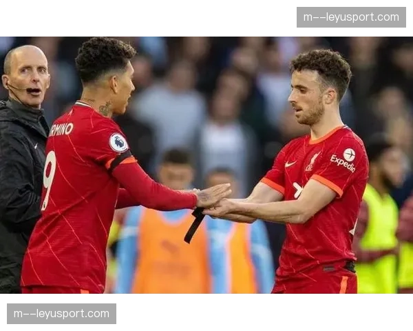 老鹰替补得分41-28领先 阵容深度成系列赛转折变量